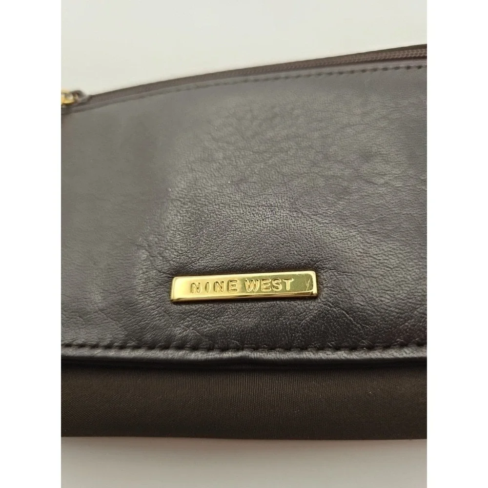 Nine West Women's Wallet  100% Polyester Genuine Leather Trim Color:Brown‎